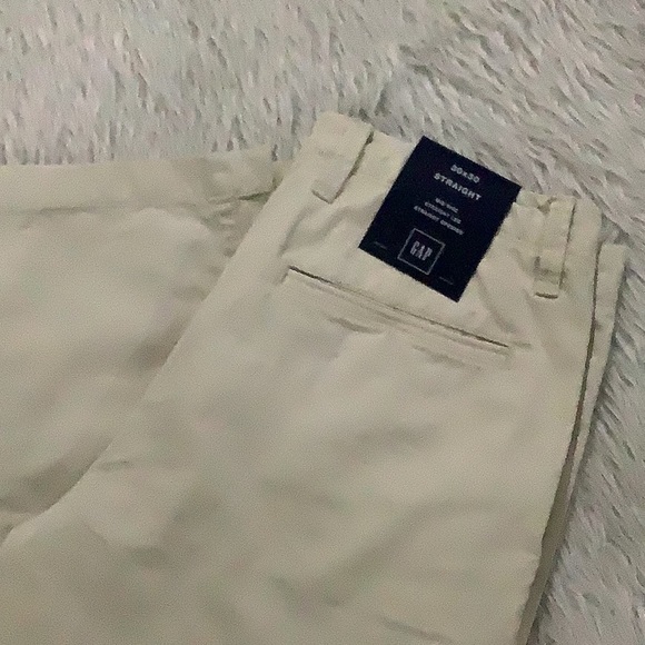 Gap men’s mid rise straight khaki uniform school pants size 30x30 NEW - Picture 7 of 8
